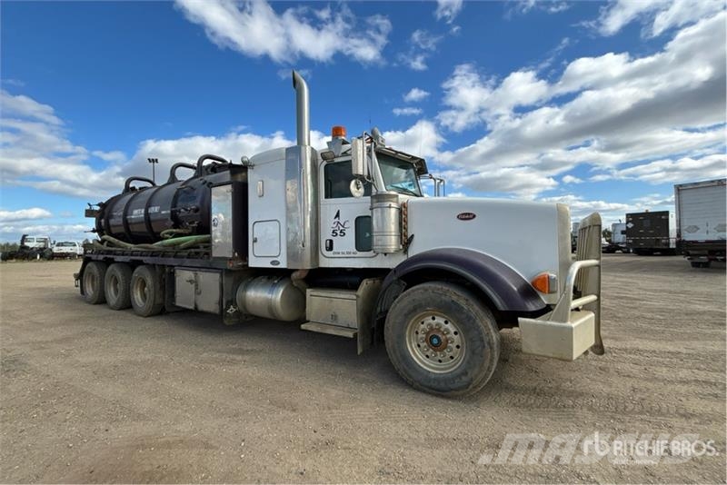 Peterbilt 367 組合/真空油槽車