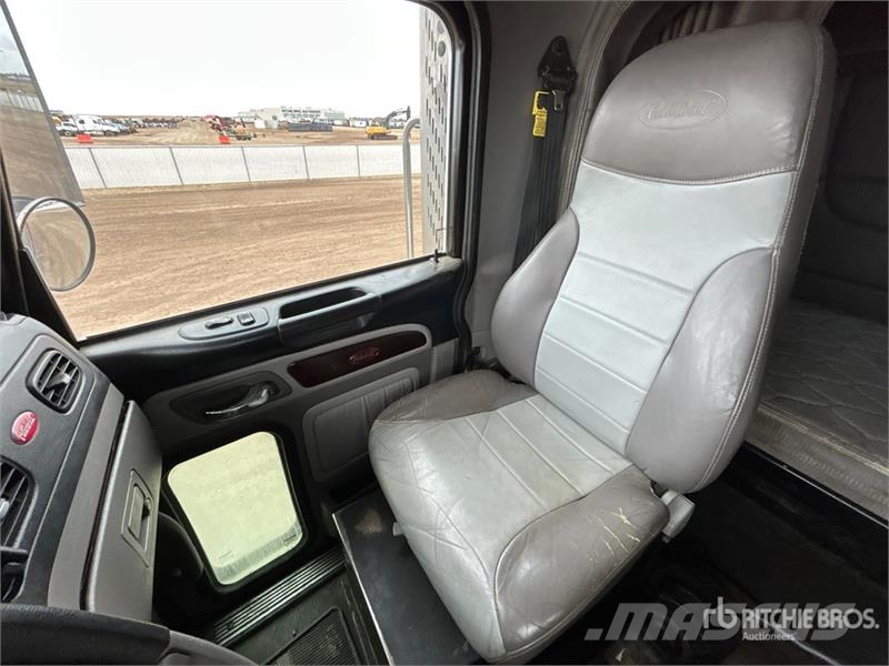 Peterbilt 367 Kombinované/Čerpací cisterny