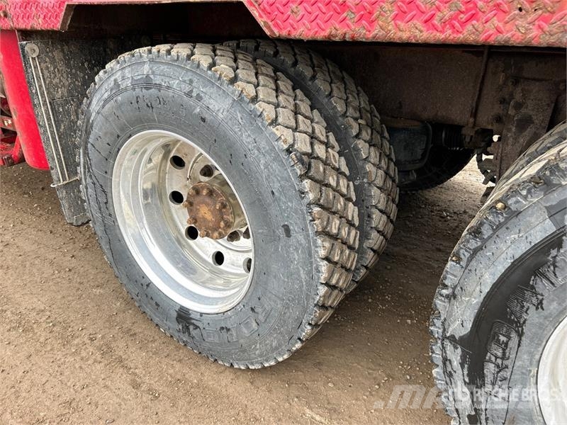 Peterbilt 367 Kombinované/Čerpací cisterny