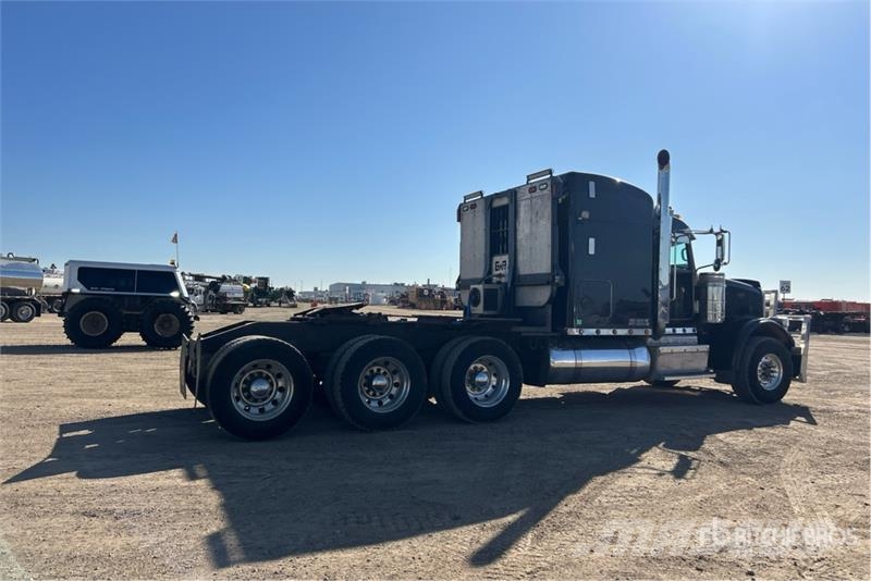 Peterbilt 367 Седельные тягачи