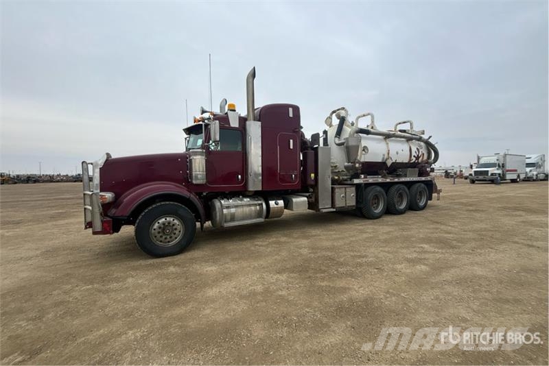 Peterbilt 367 Ассенизаторские машины