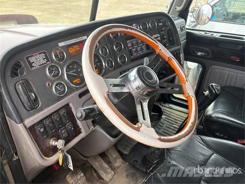 Peterbilt 367 Ассенизаторские машины