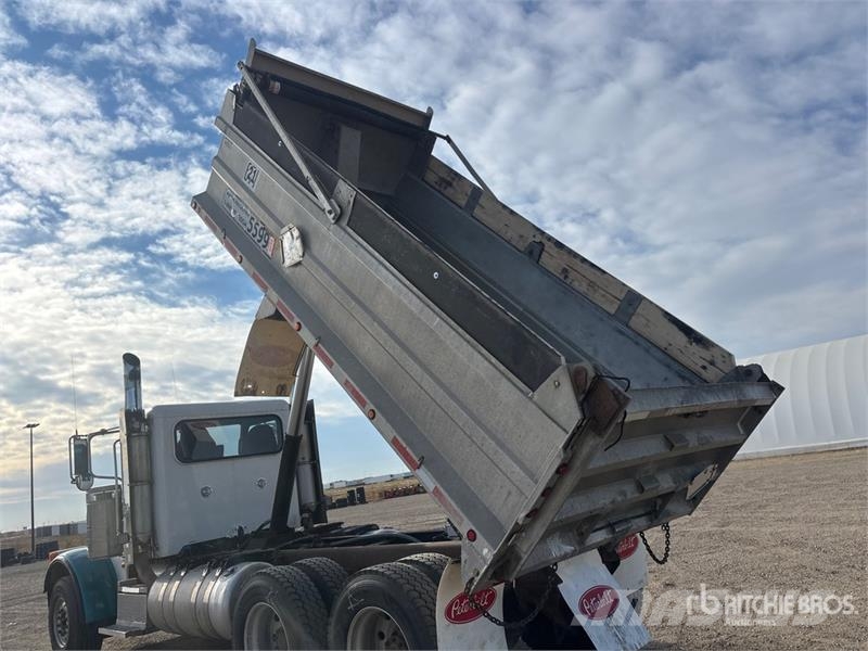 Peterbilt 367 Tipper trucks