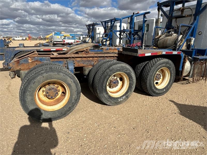 Peterbilt 367 وحدات الجر