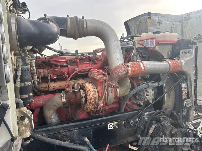Peterbilt 367 Комби / вакуум камиони
