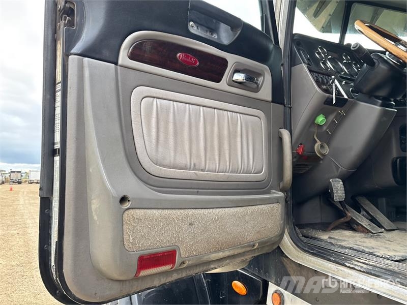 Peterbilt 367 Седельные тягачи