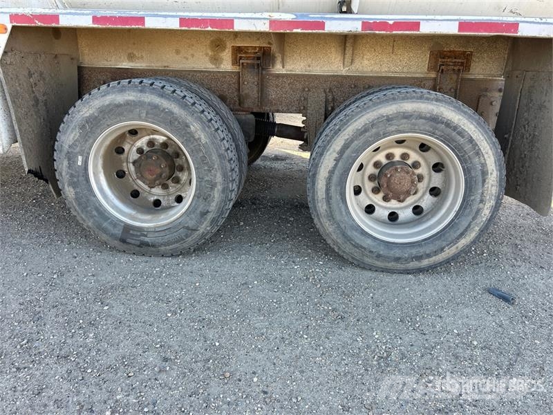 Peterbilt 367 Cisternové vozy