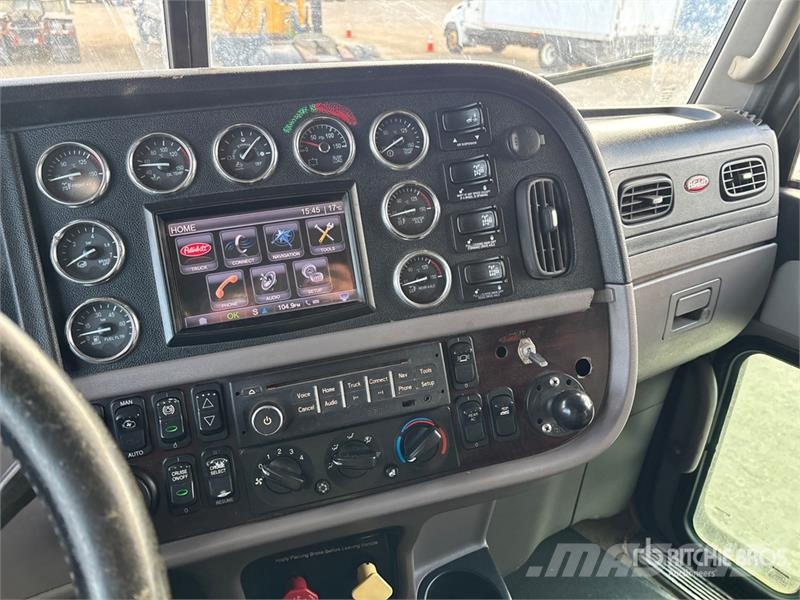 Peterbilt 367 Tankbiler