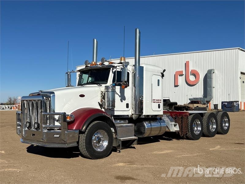 Peterbilt 367 وحدات الجر