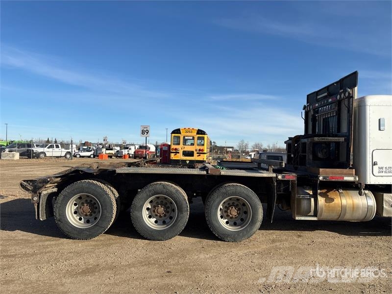 Peterbilt 367 Puksiirid