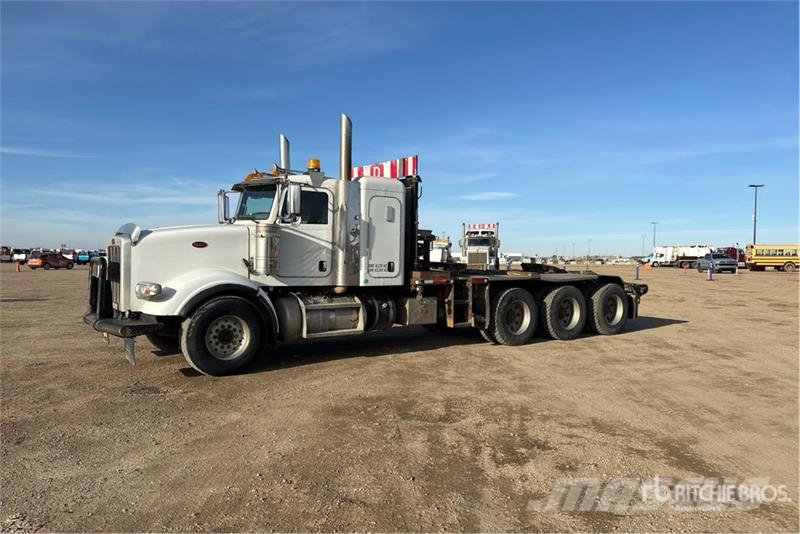 Peterbilt 367 Puksiirid