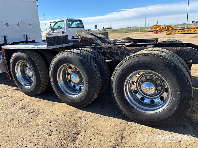 Peterbilt 367 وحدات الجر