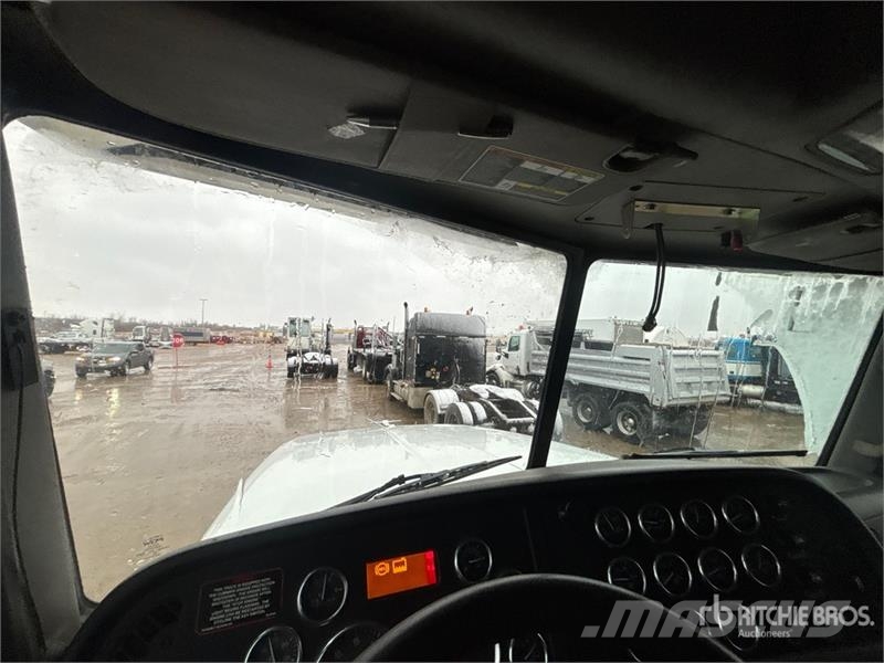 Peterbilt 367 Truck Tractor Units