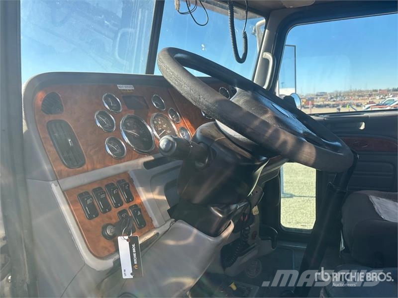 Peterbilt 367 Пожежні машини та устаткування