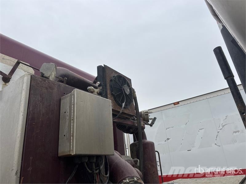 Peterbilt 367 Ассенизаторские машины