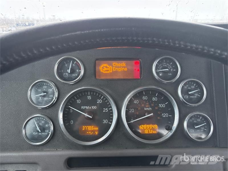 Peterbilt 367 Kabine i unutrašnjost