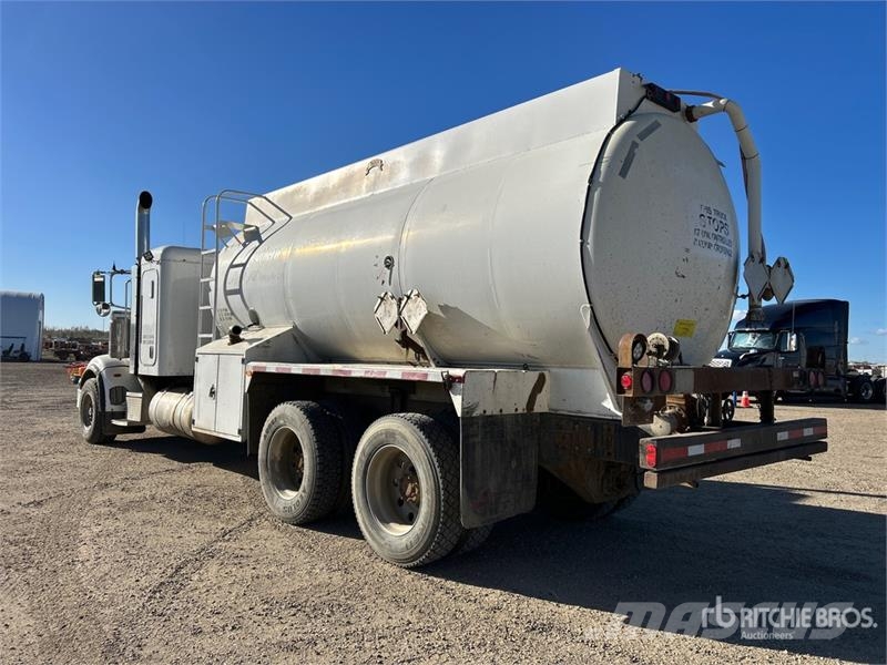 Peterbilt 367 Cisternové vozy