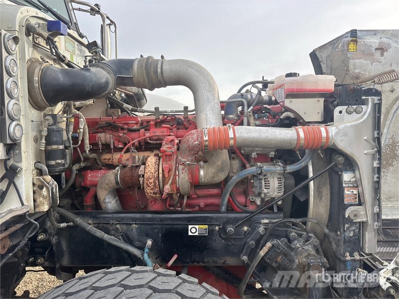 Peterbilt 367 Комби / вакуум камиони
