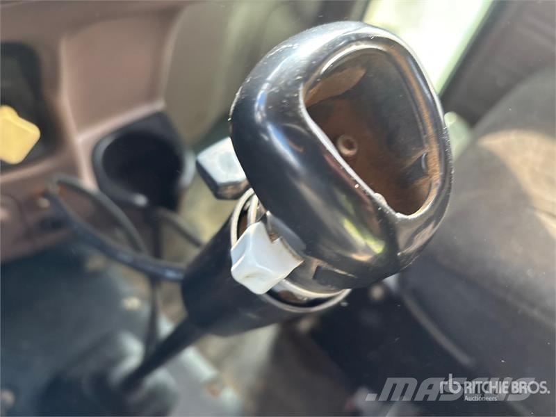 Peterbilt 367 組合/真空油槽車