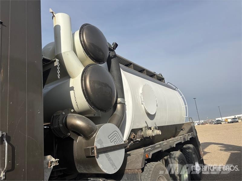 Peterbilt 367 Комби / вакуум камиони
