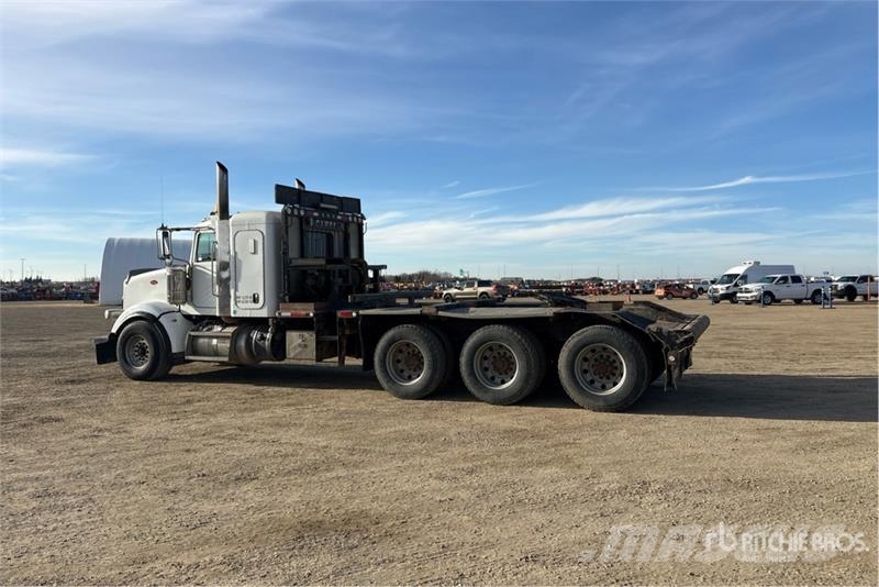 Peterbilt 367 Puksiirid