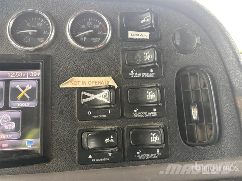 Peterbilt 367 Ассенизаторские машины