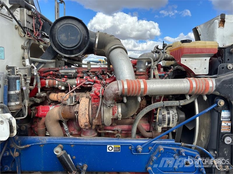 Peterbilt 367 وحدات الجر