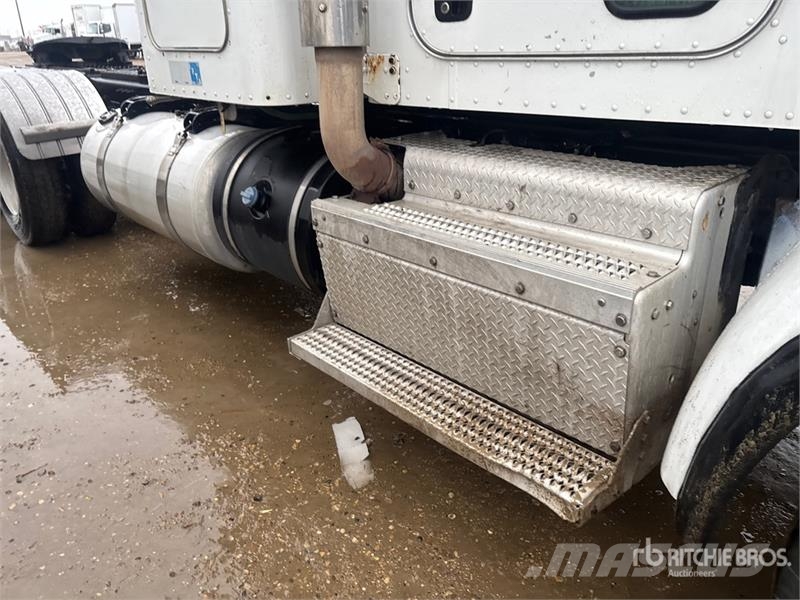 Peterbilt 367 Truck Tractor Units