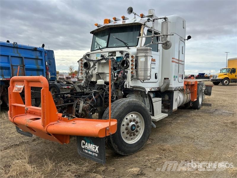 Peterbilt 367 6x2 Sleeper Flatbed Truck Kamioni sa otvorenim sandukom