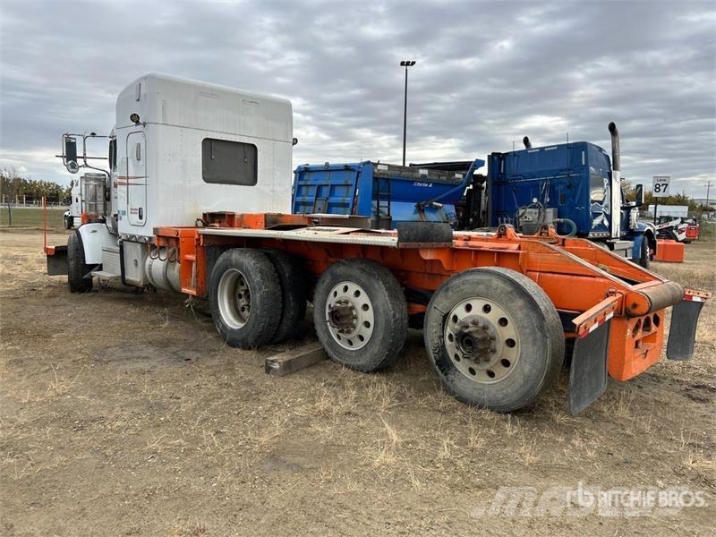 Peterbilt 367 6x2 Sleeper Flatbed Truck Kamioni sa otvorenim sandukom
