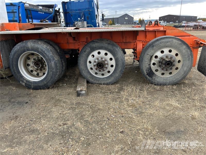 Peterbilt 367 6x2 Sleeper Flatbed Truck Kamioni sa otvorenim sandukom