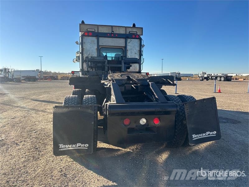 Peterbilt 367 6x4 Sleeper Winch Truck Евакуатори