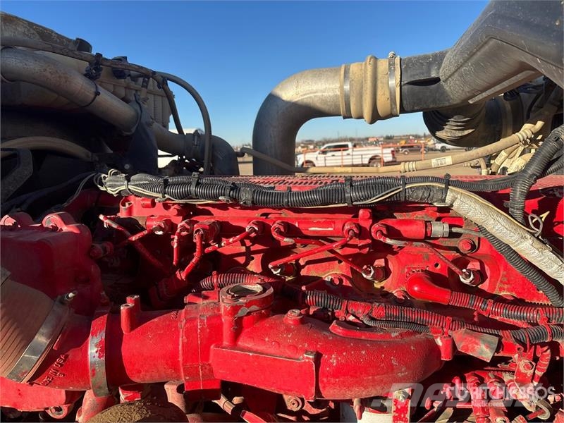 Peterbilt 367 6x4 Sleeper Winch Truck Евакуатори