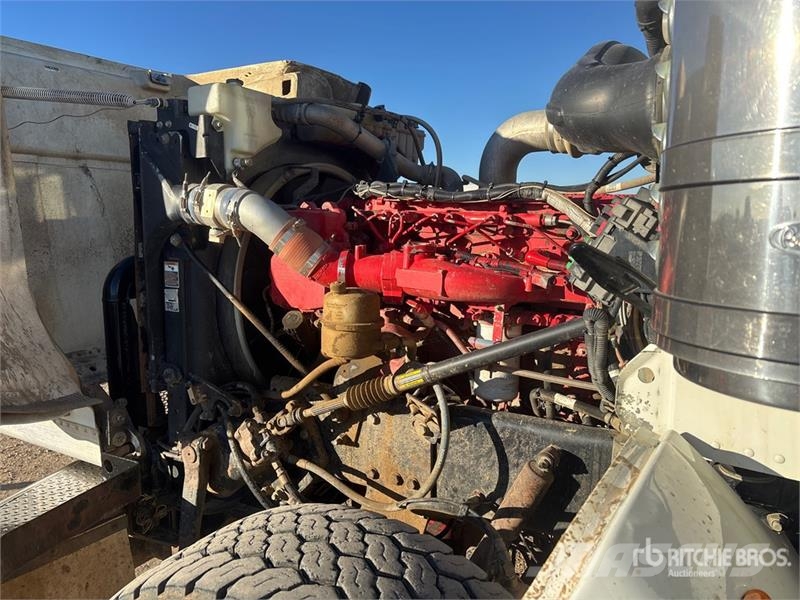 Peterbilt 367 6x4 Sleeper Winch Truck Евакуатори