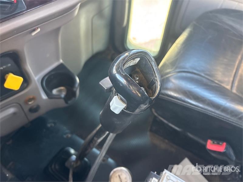 Peterbilt 367 6x4 Sleeper Winch Truck Евакуатори