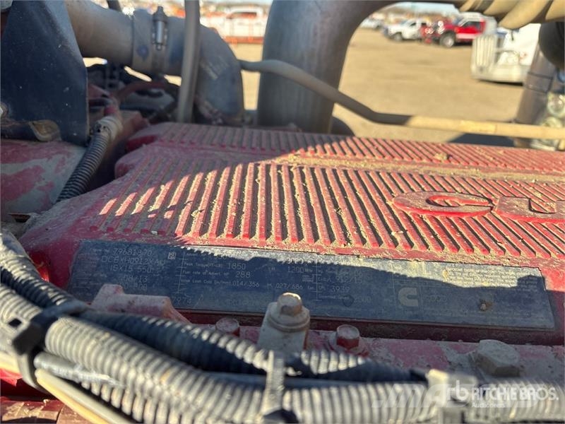 Peterbilt 367 6x4 Sleeper Winch Truck Евакуатори