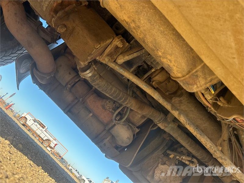 Peterbilt 367 6x4 Sleeper Winch Truck Евакуатори