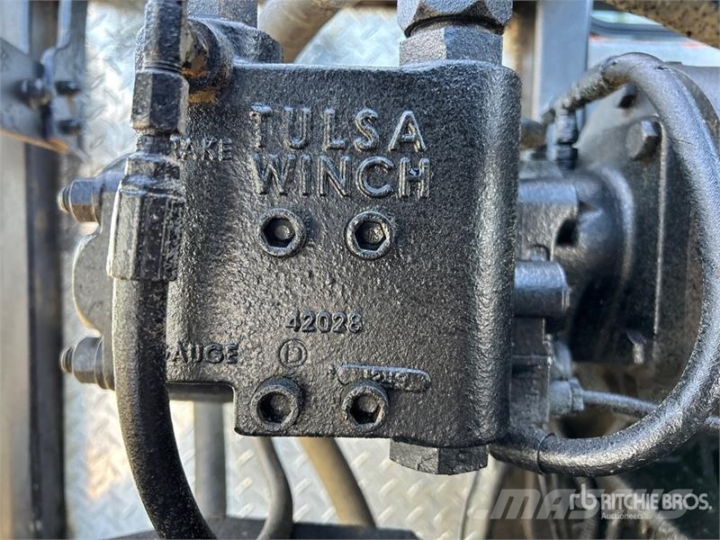 Peterbilt 367 8x6 Sleeper Winch Truck Bergungsfahrzeuge