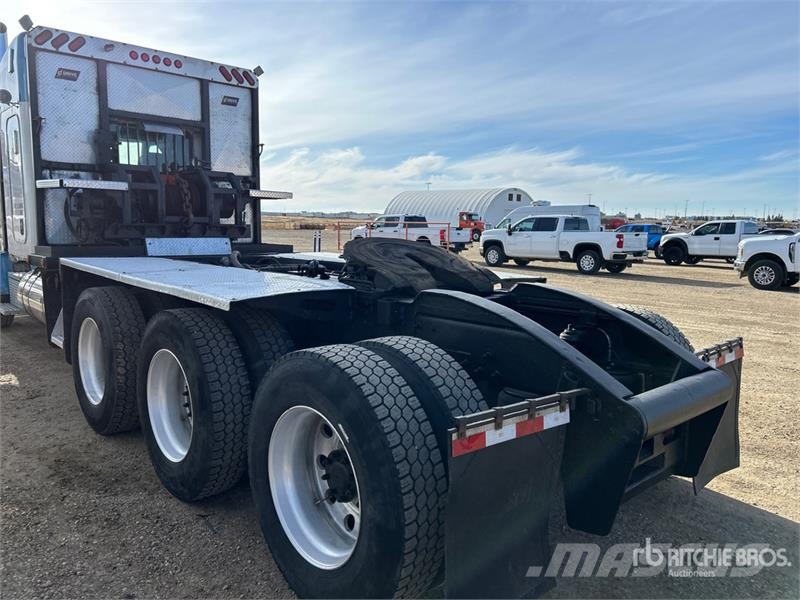 Peterbilt 367 8x6 Sleeper Winch Truck Bergungsfahrzeuge