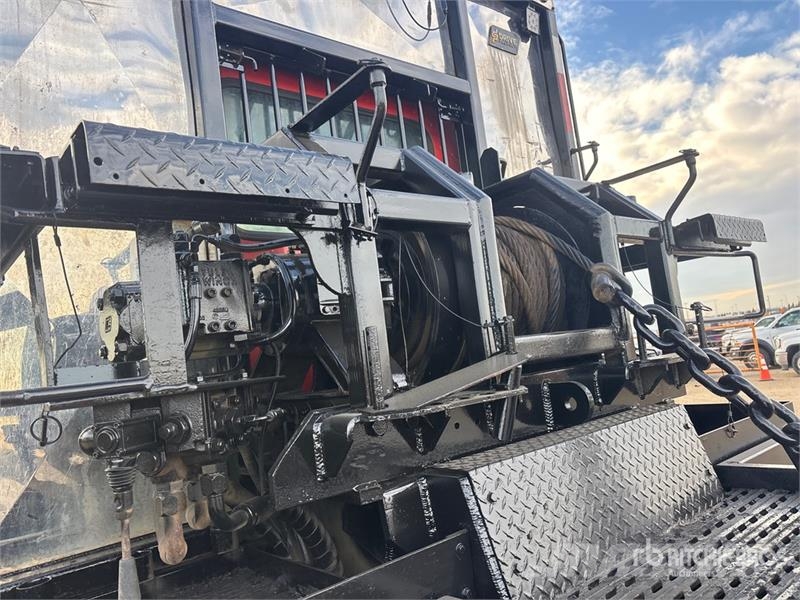 Peterbilt 367 8x6 Sleeper Winch Truck Evakuators ar manipulatoru
