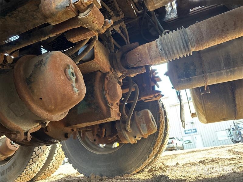 Peterbilt 367 8x6 Sleeper Winch Truck Vehículos de reciclaje