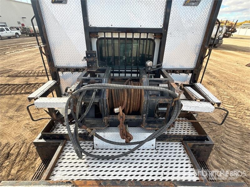 Peterbilt 367 8x6 Sleeper Winch Truck Vehículos de reciclaje