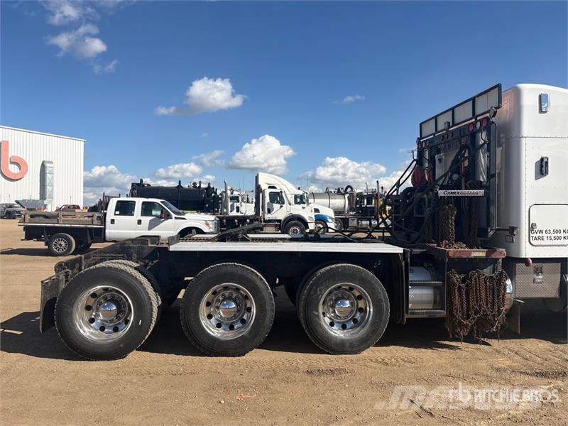 Peterbilt 367 8x6 Sleeper Winch Truck Vlečna vozila za tovornjake