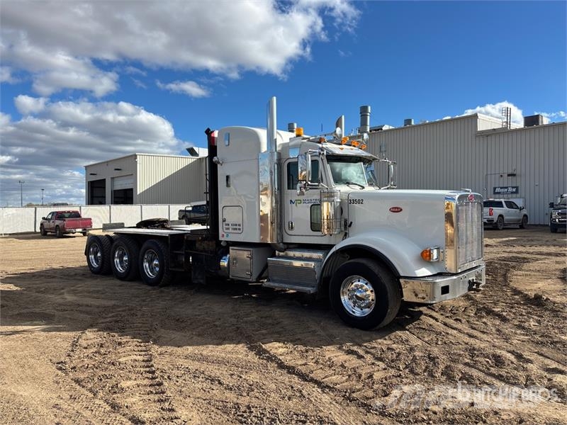 Peterbilt 367 8x6 Sleeper Winch Truck Vehículos de reciclaje