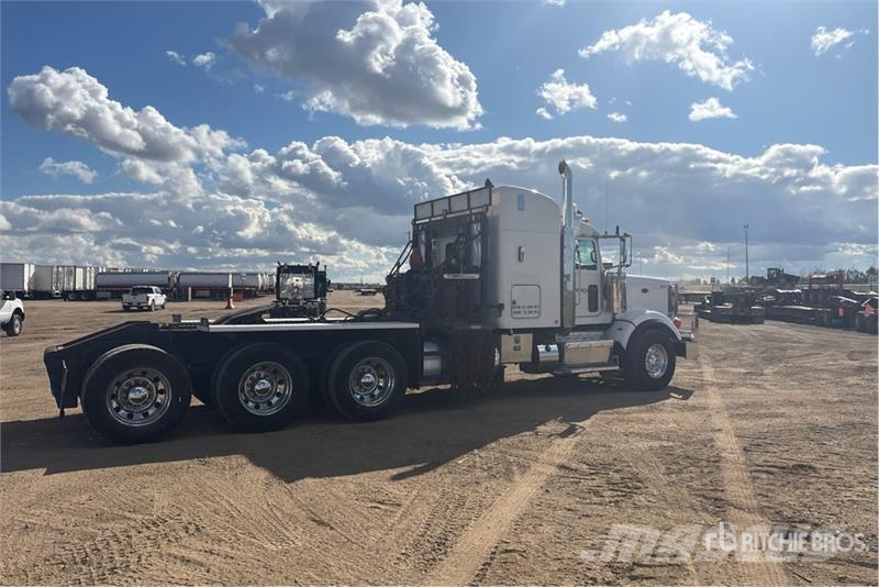 Peterbilt 367 8x6 Sleeper Winch Truck Vlečna vozila za tovornjake
