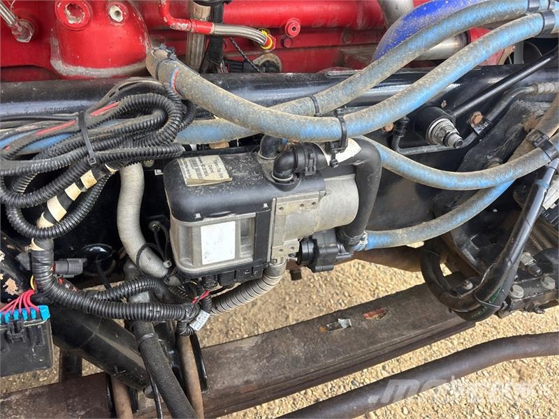 Peterbilt 367 8x6 Sleeper Winch Truck Evakuators ar manipulatoru