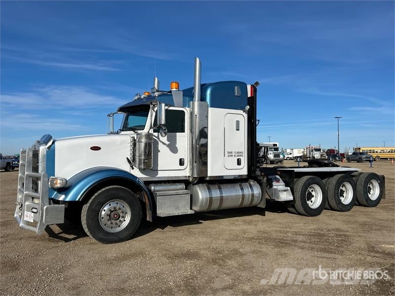 Peterbilt 367 8x6 Sleeper Winch Truck Bergungsfahrzeuge