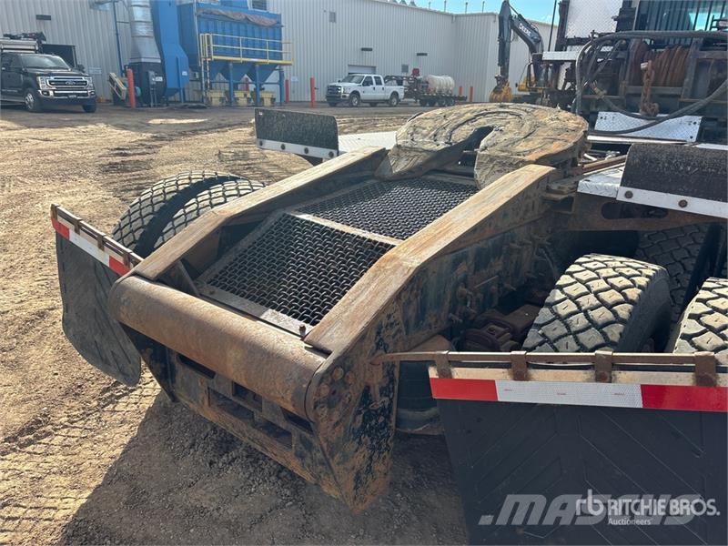 Peterbilt 367 8x6 Sleeper Winch Truck Vehículos de reciclaje
