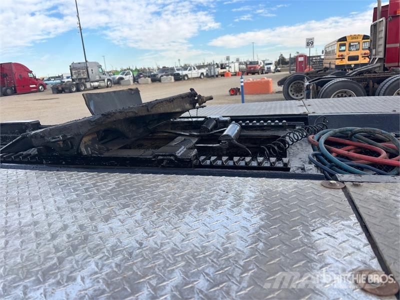 Peterbilt 367 8x6 Sleeper Winch Truck Evakuators ar manipulatoru