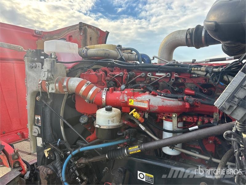 Peterbilt 367 8x6 Sleeper Winch Truck Evakuators ar manipulatoru
